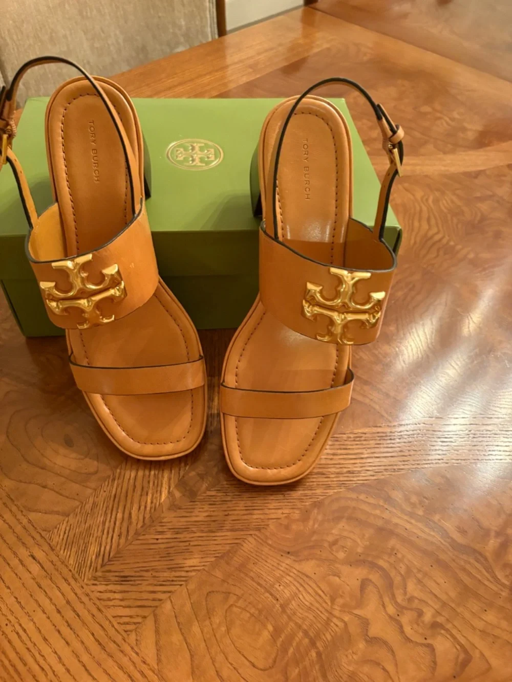 Tory Burch Vachetta Leather Eleanor Sandals 10.5 M